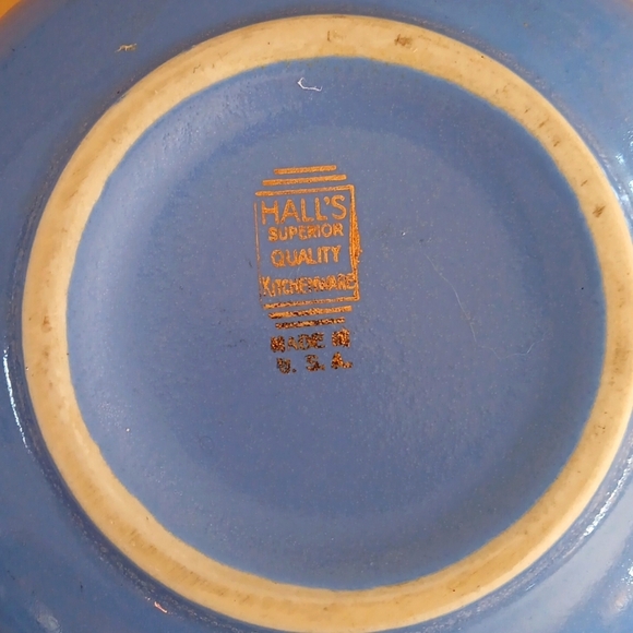 Hall's Superior Quality Kitchenware Large Mixing Bowl Blue Morning Glory Pattern - Picture 4 of 7